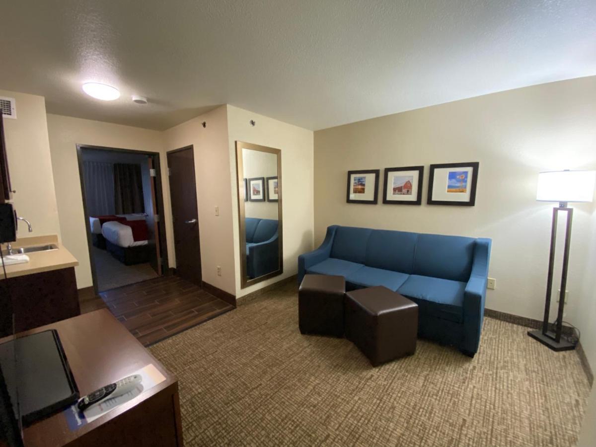 Comfort Inn & Suites Goodland Buitenkant foto
