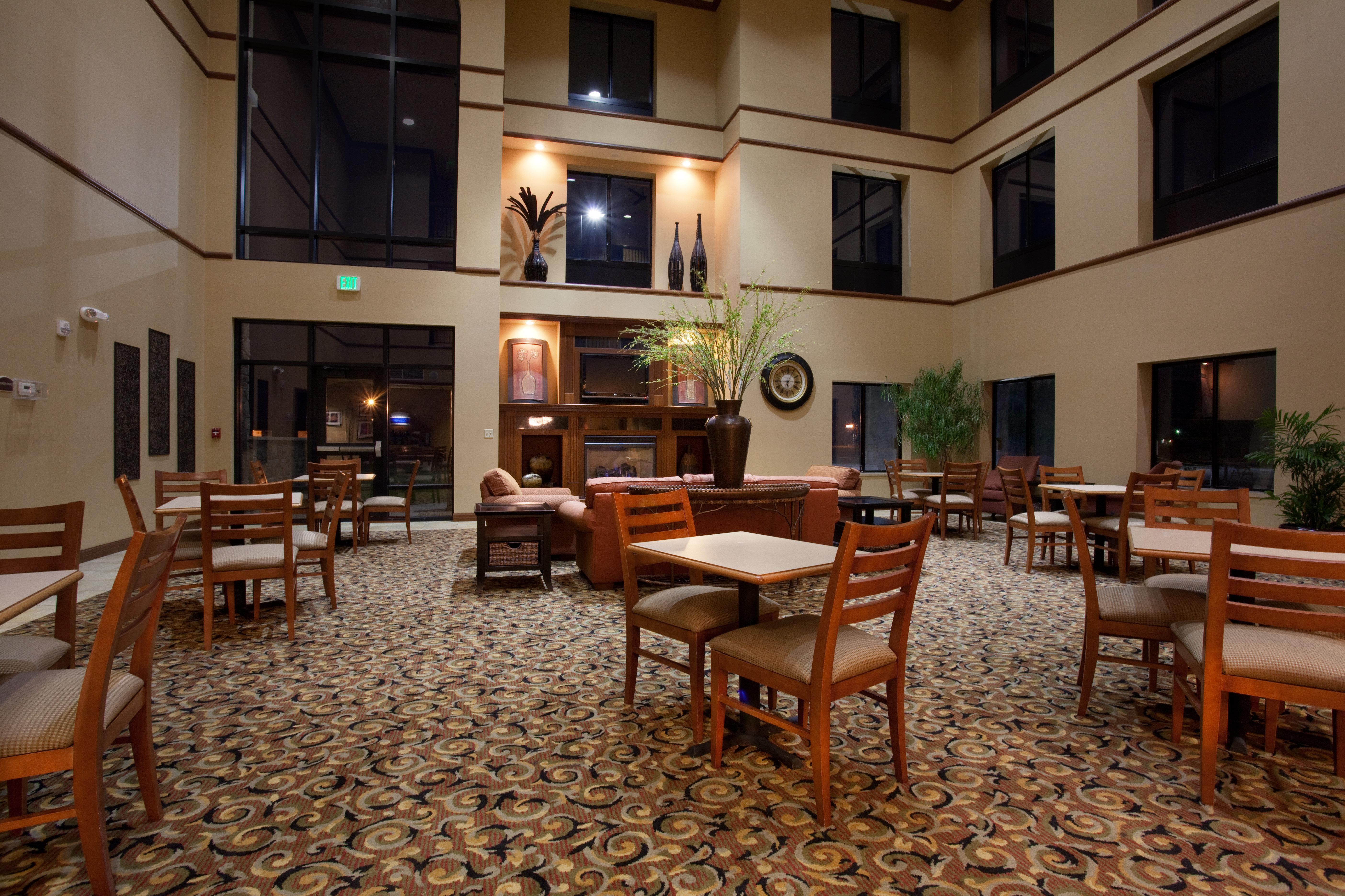 Comfort Inn & Suites Goodland Buitenkant foto