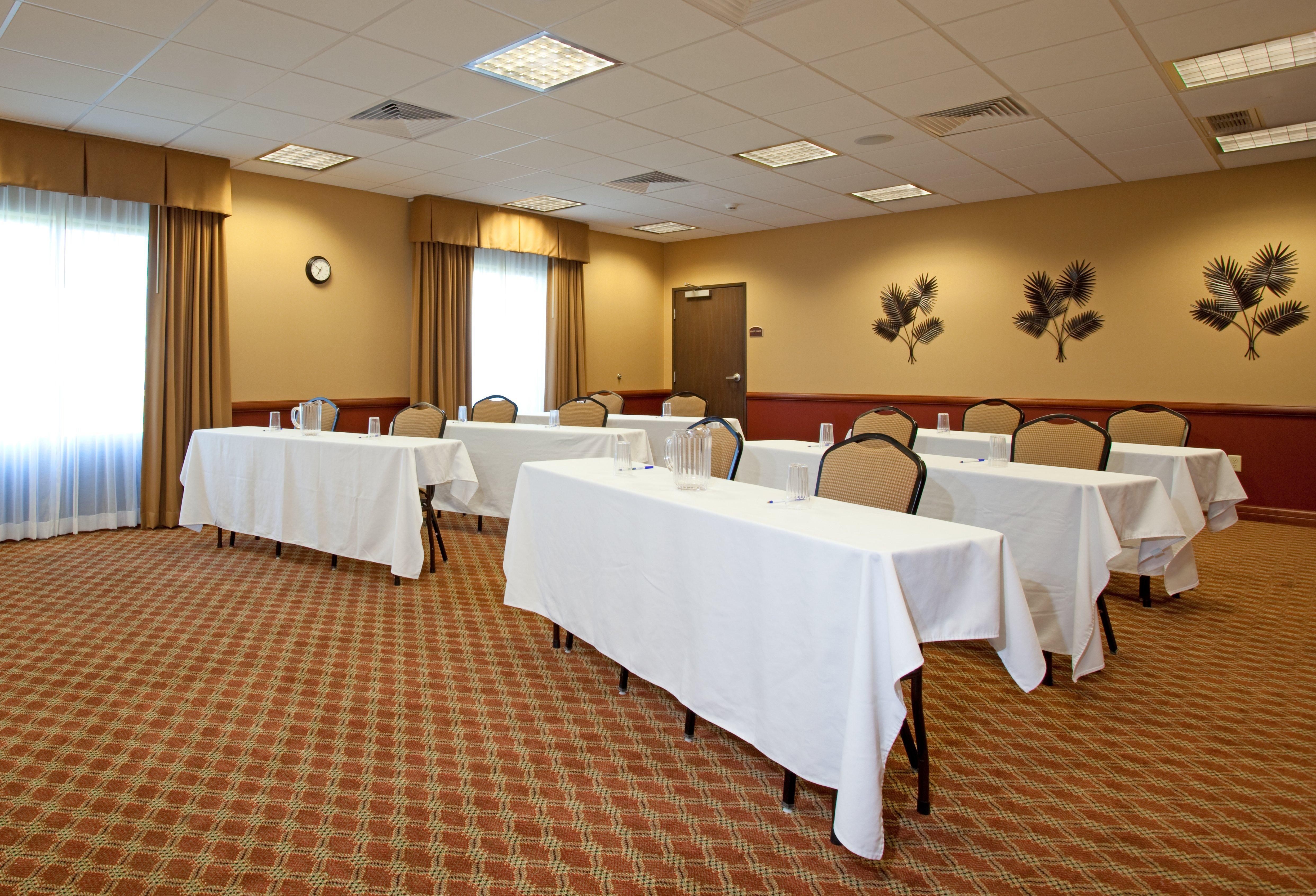 Comfort Inn & Suites Goodland Buitenkant foto